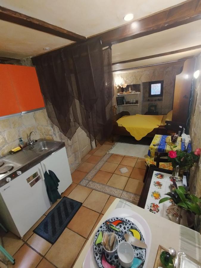 Menton.Studio Extérieur photo