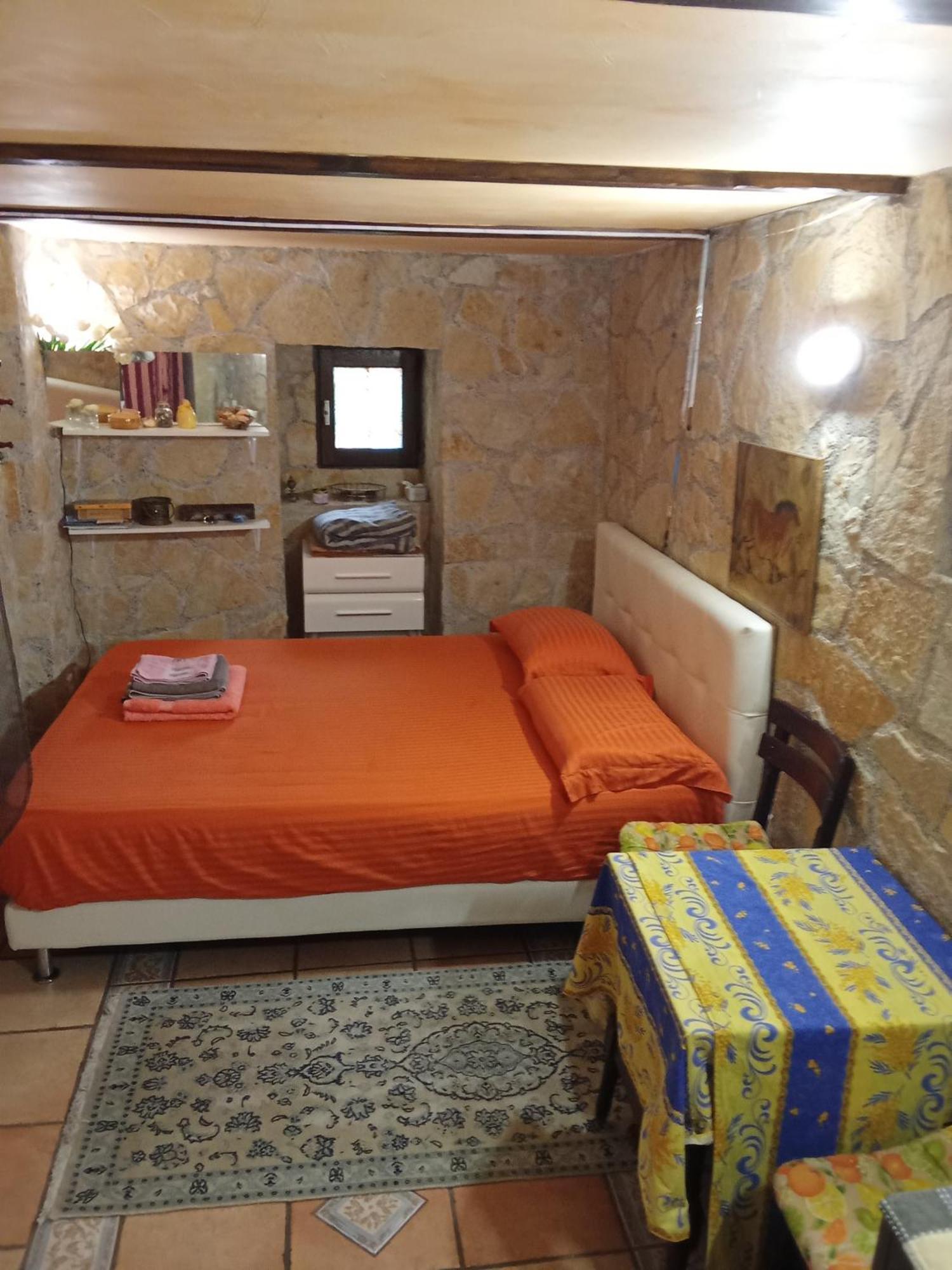 Menton.Studio Extérieur photo